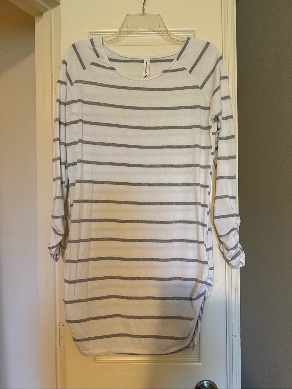 Vanilla Bay White and Gray Striped Tunic Top